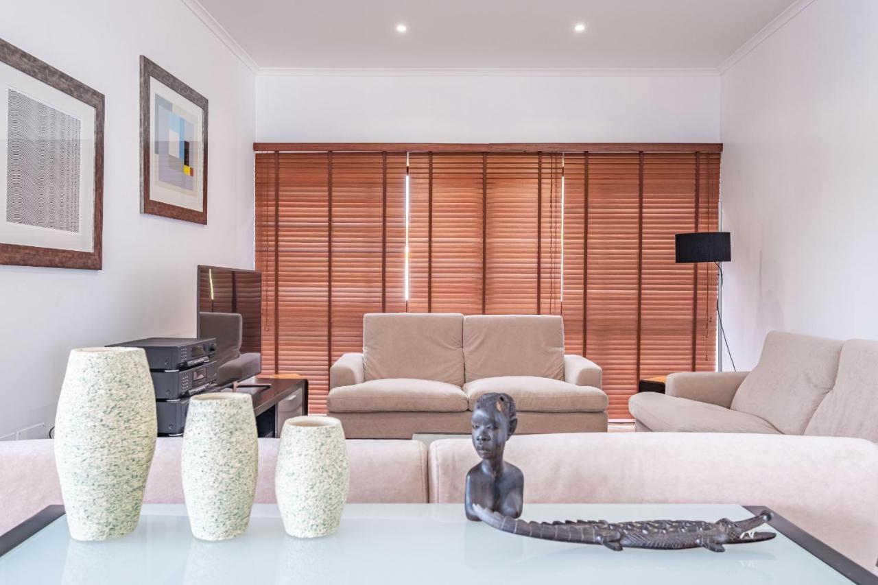 Ample Villa With Pool And Gorgeous Ocean View Funchal  Exterior photo